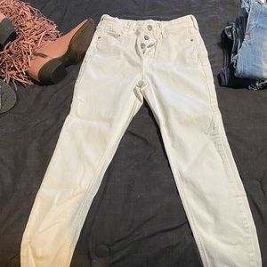 White old navy skinny jeans
